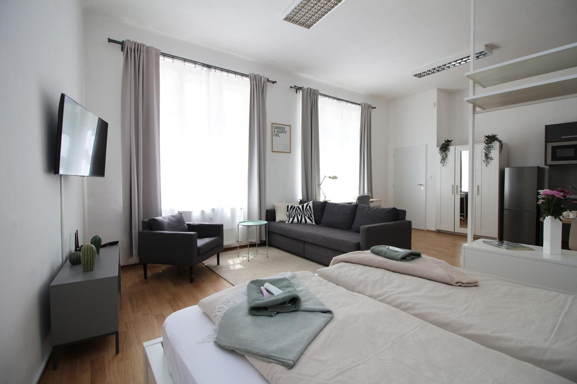 7 NIGHTS Apartments Dominikánské n. Brno Exterior foto